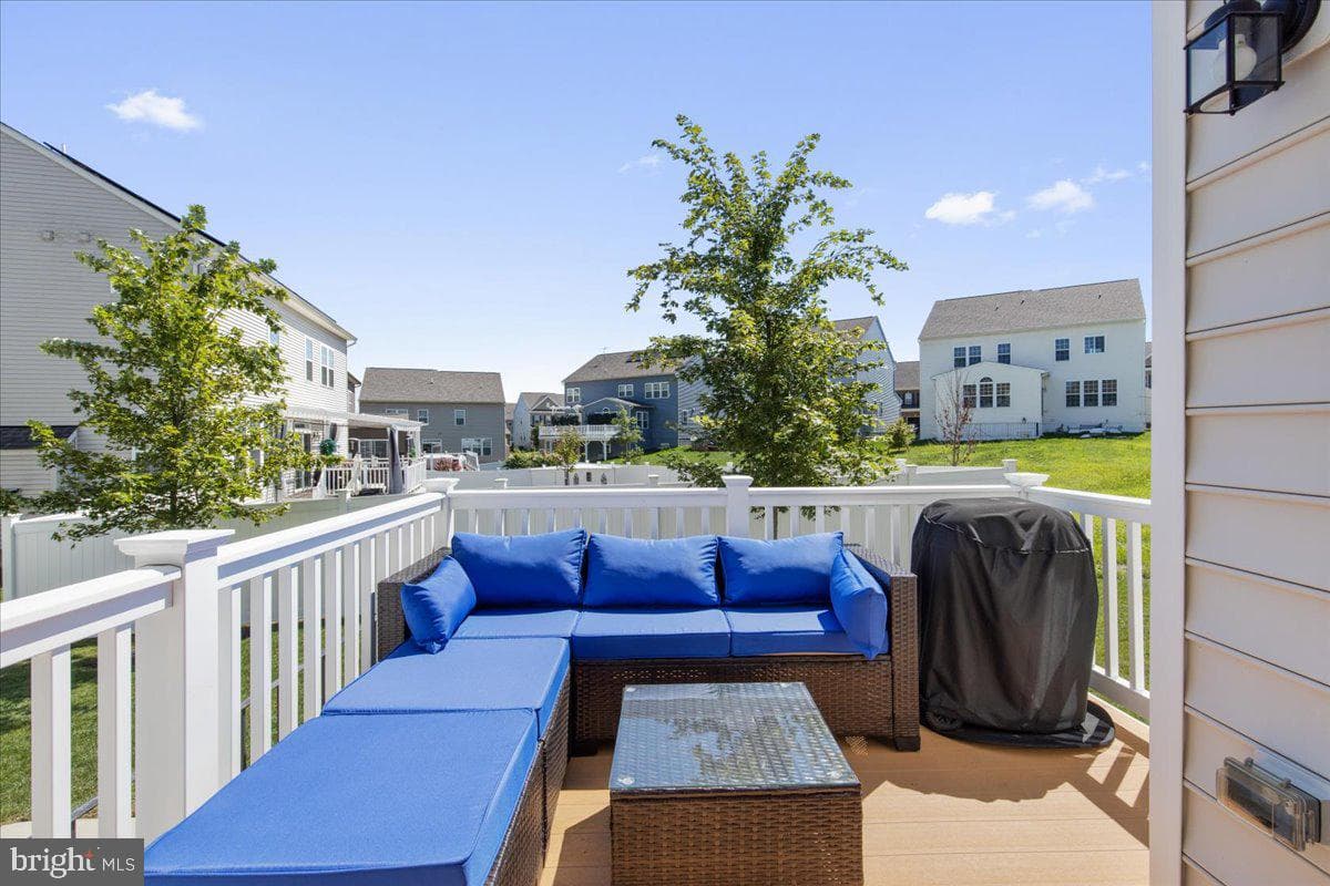 9005 Hunt Meadow Lane photo 47