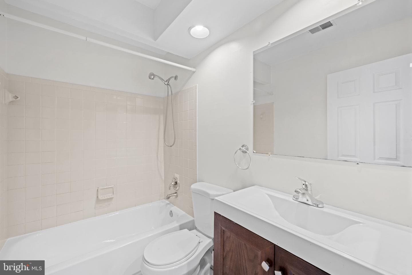 7217 Goblet Court photo 8