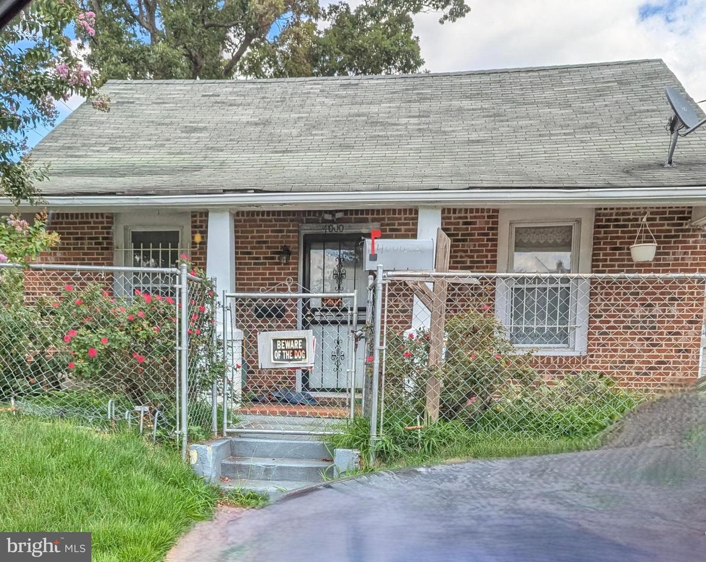 4000 Vine Street photo 1