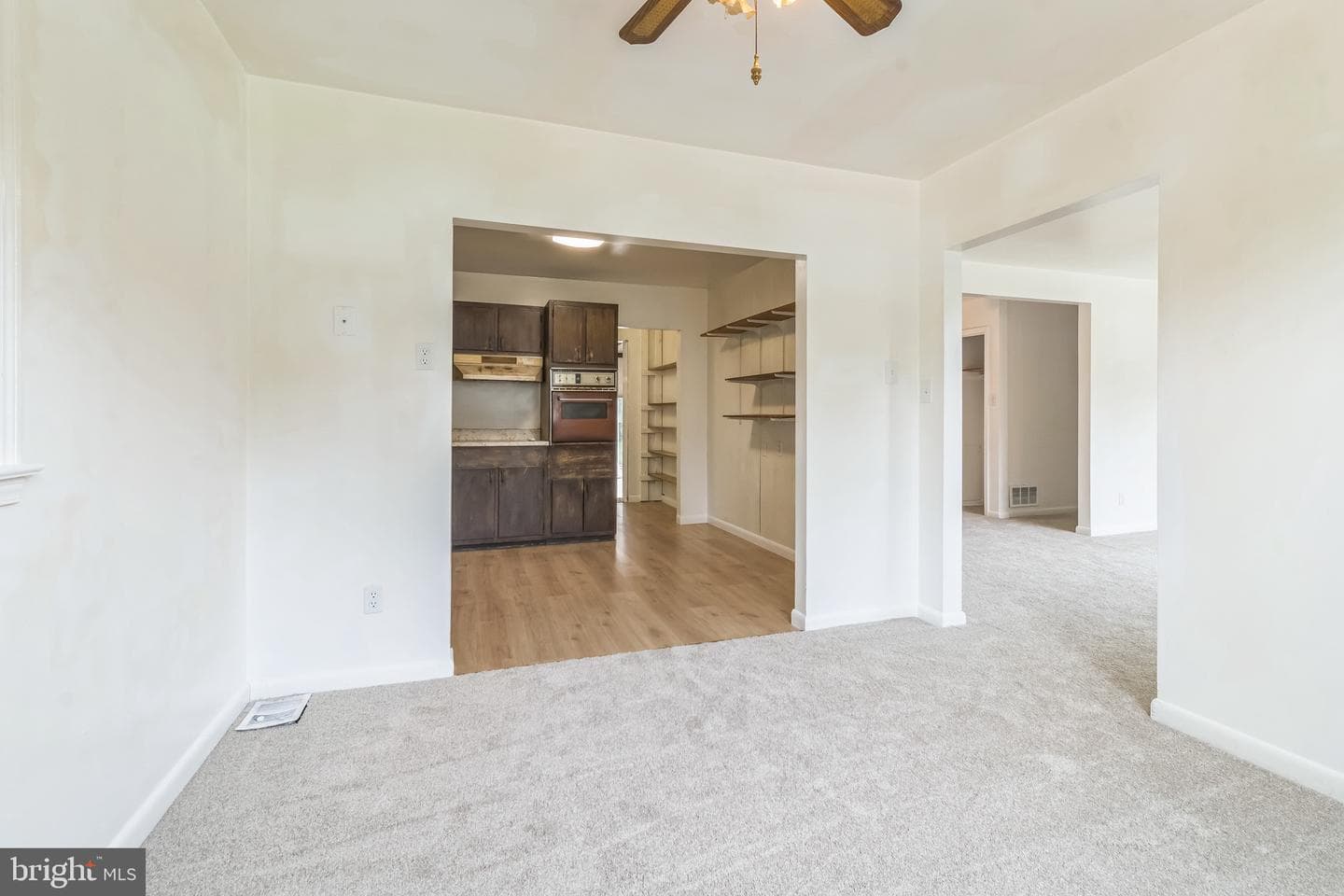 8704 Timothy Road photo 11