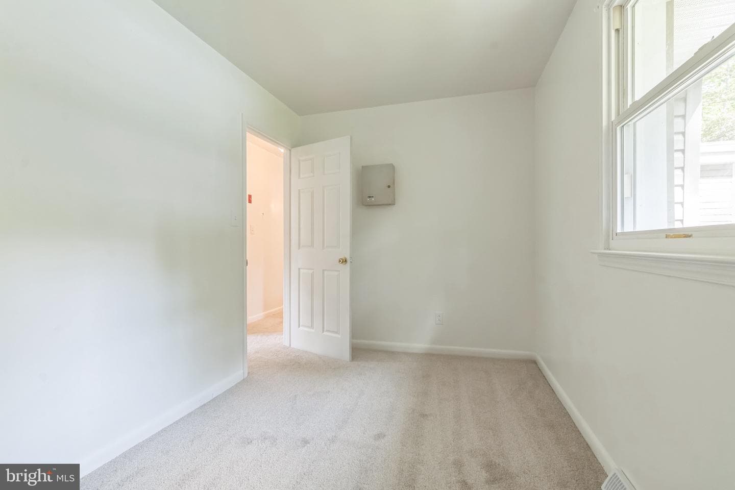8704 Timothy Road photo 19