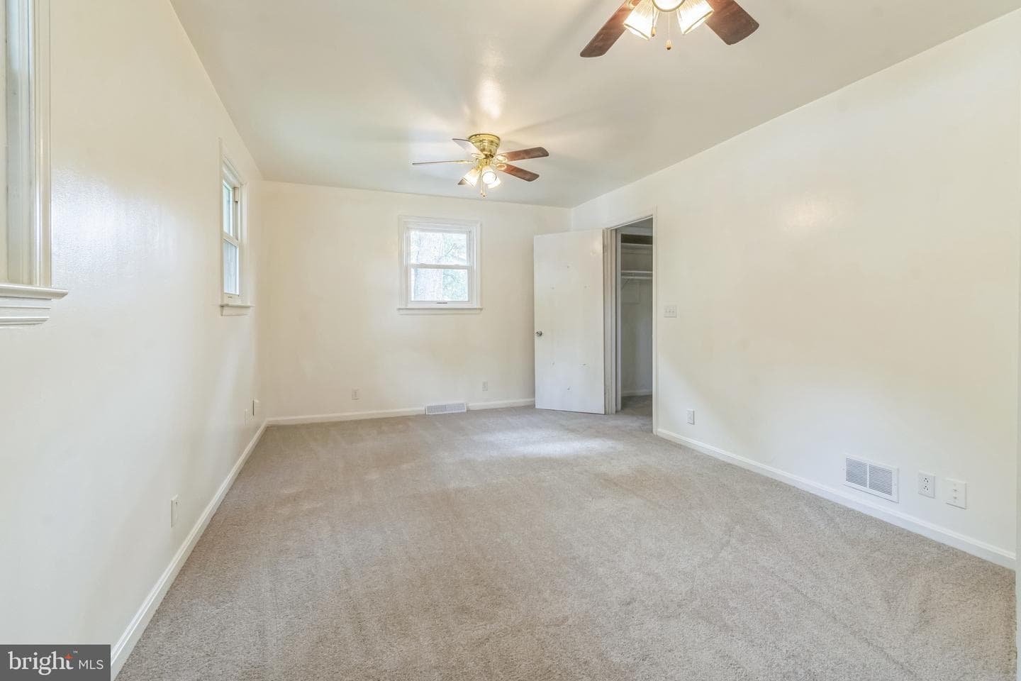 8704 Timothy Road photo 21
