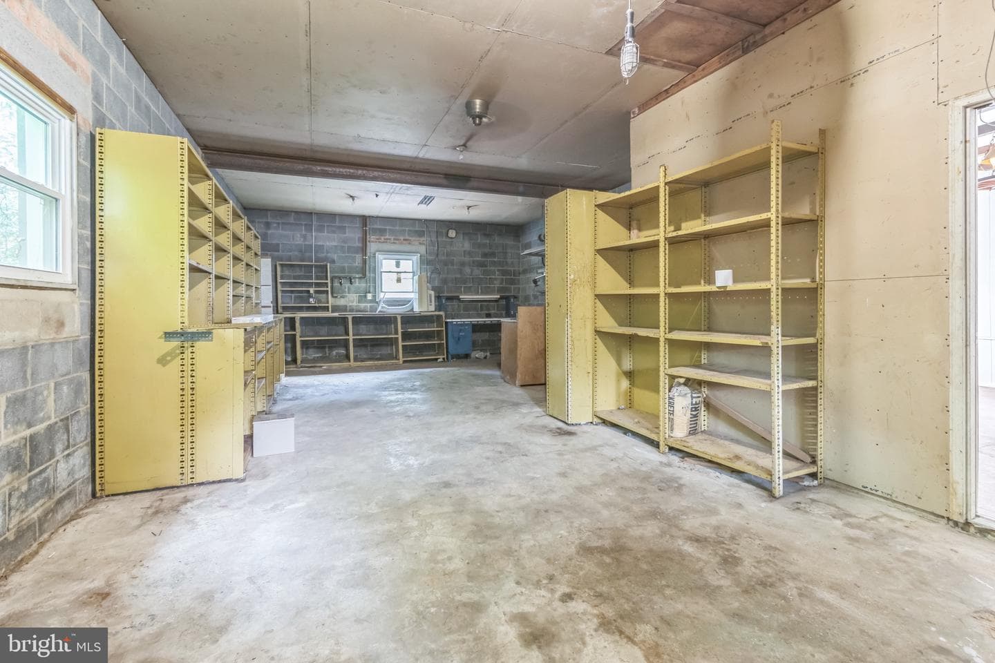 8704 Timothy Road photo 28