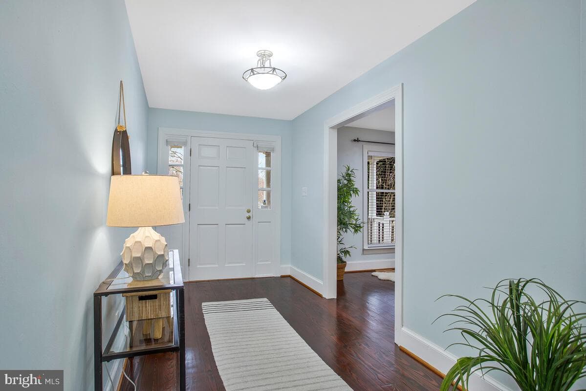 16812 Queen Anne Road photo 5