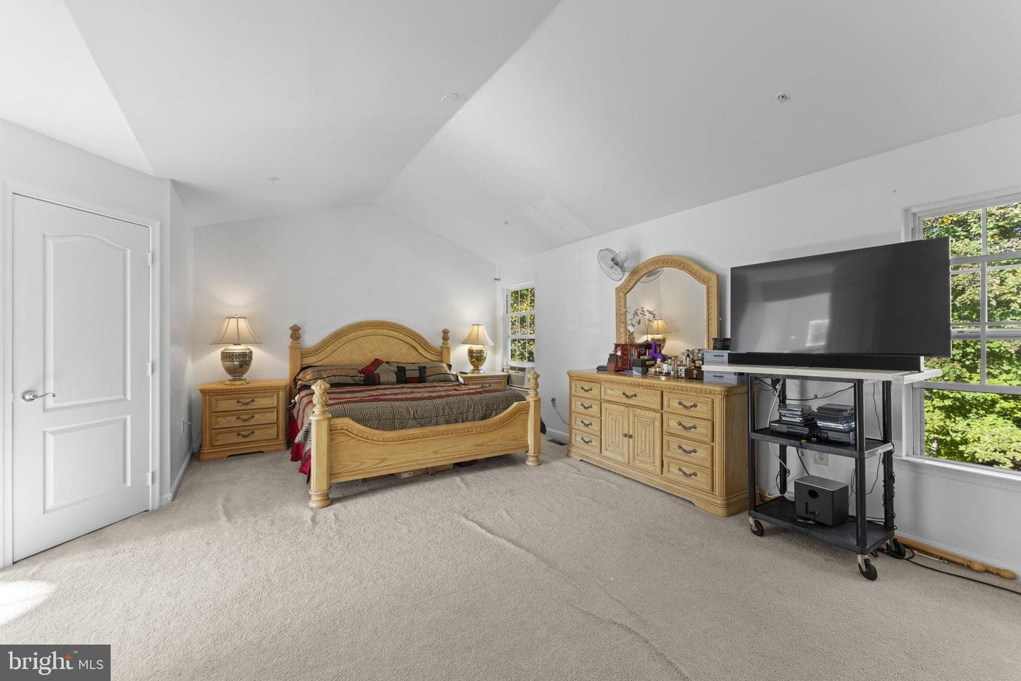 8800 Gladeside Drive photo 27