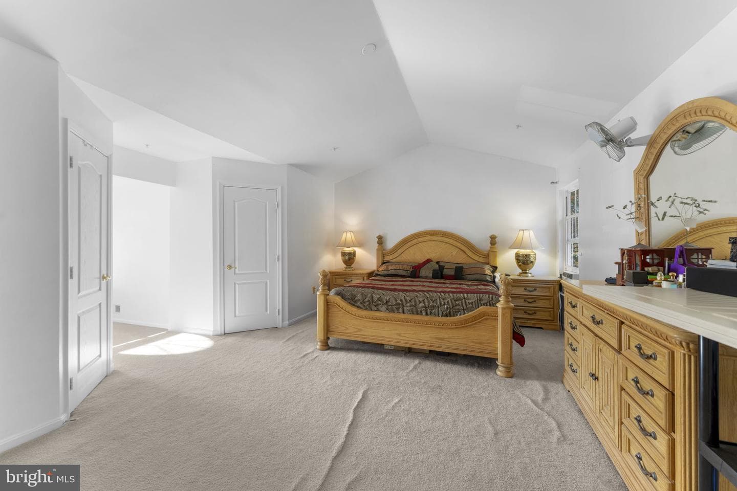 8800 Gladeside Drive photo 28
