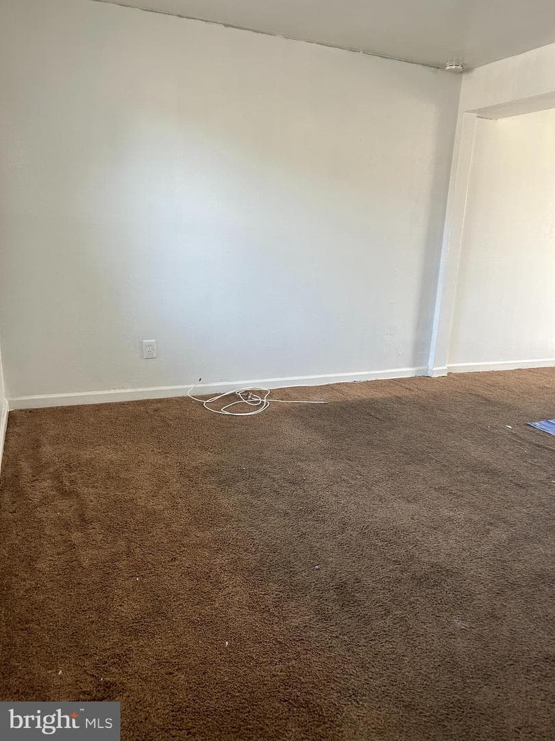 2507 Colebrooke Drive photo 5