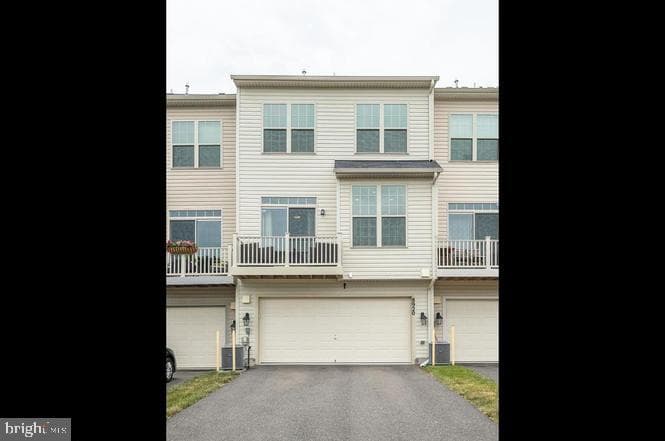8920 Tower Place photo 27