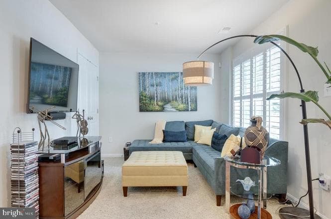 8920 Tower Place photo 5