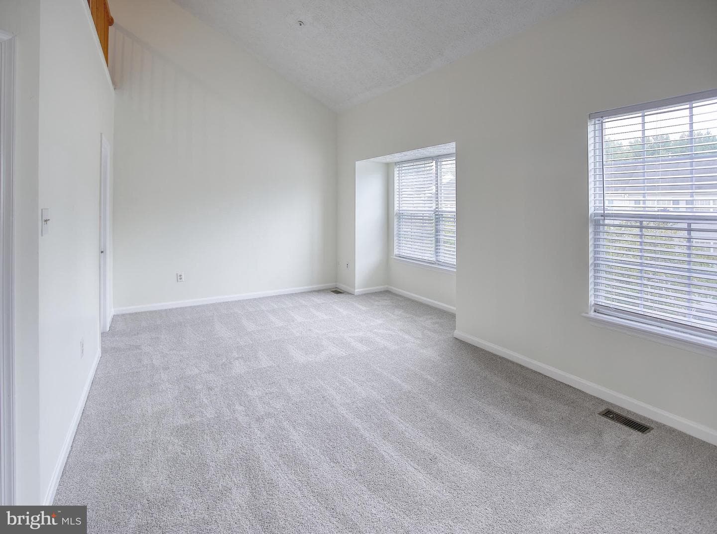 16400 Elysian Lane photo 16