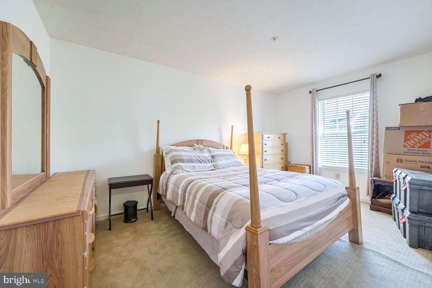 2318 Evian Court photo 11