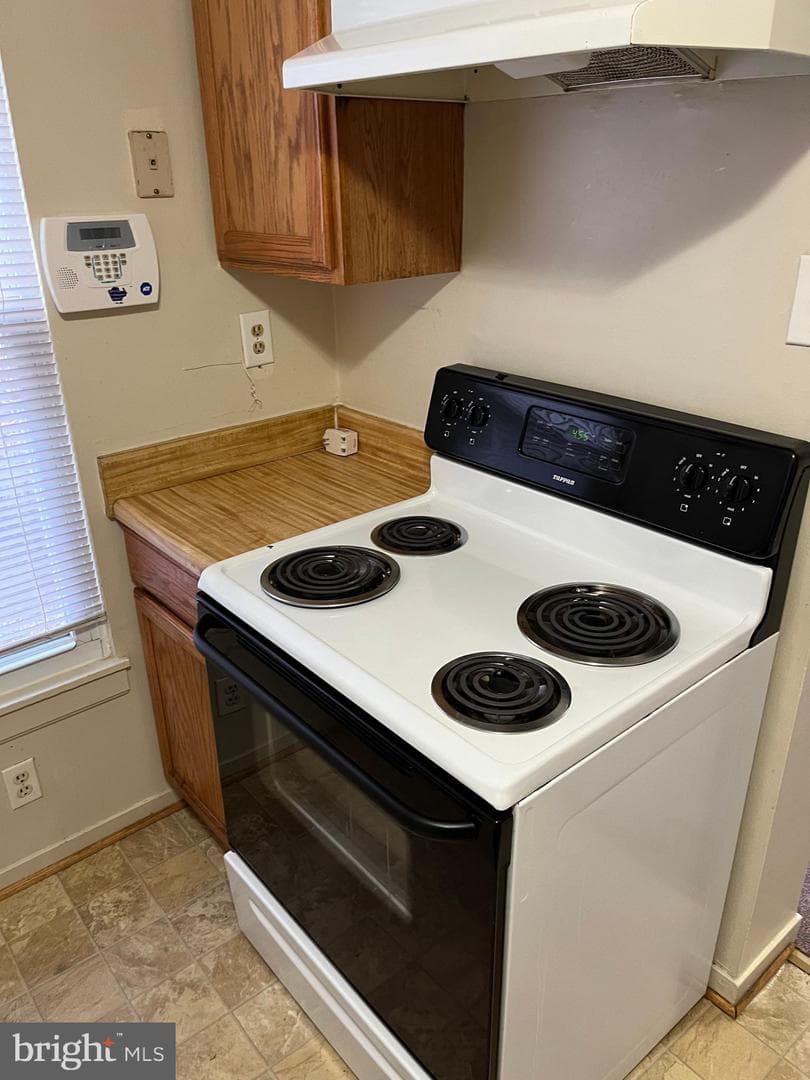 332 Shady Glen Drive photo 4