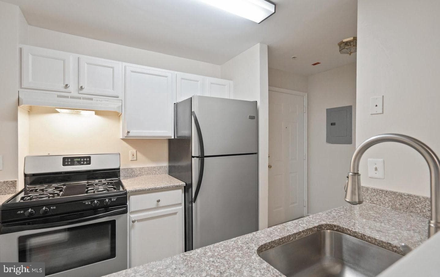 13800 Farnsworth Lane #5308 photo 3
