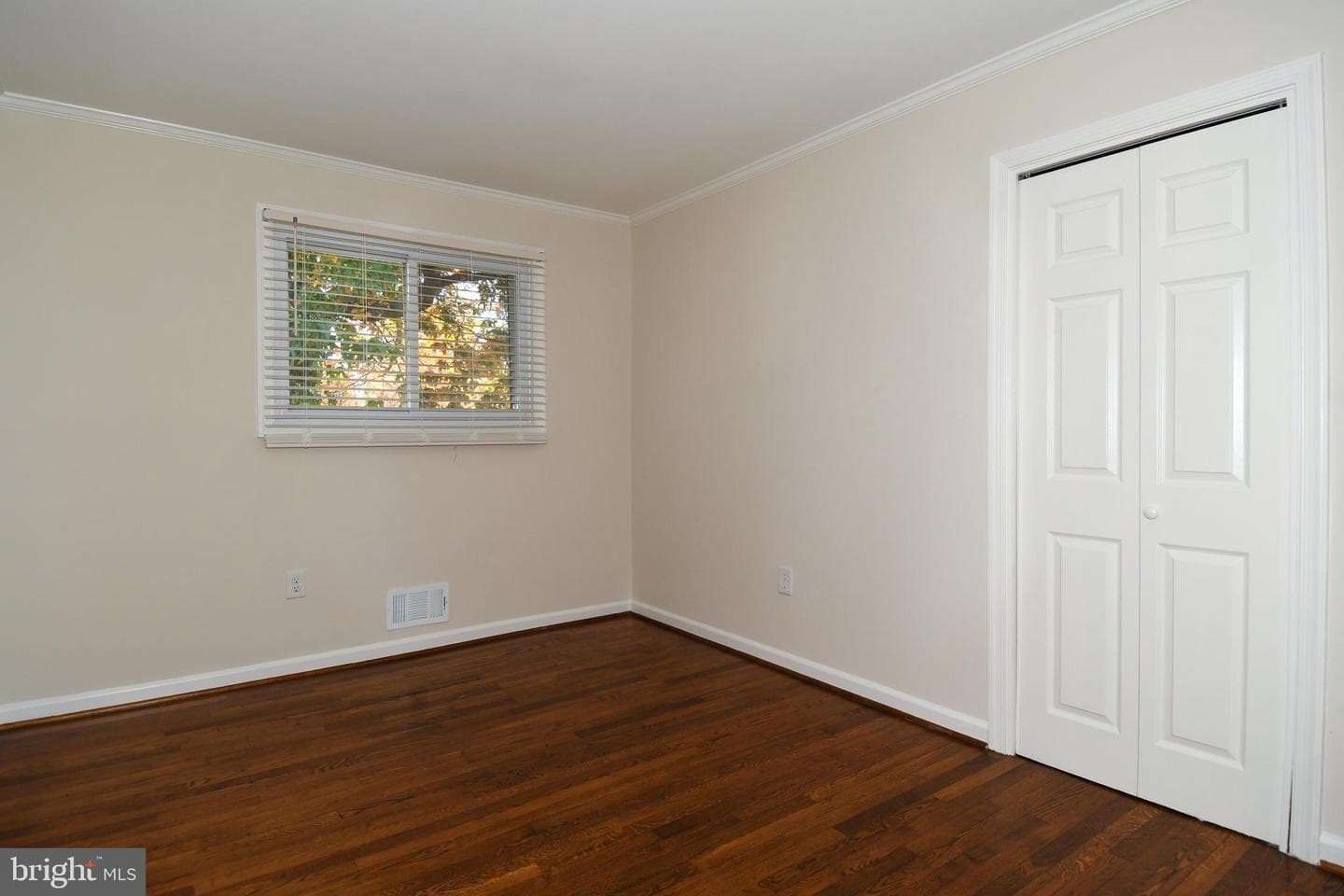 7706 Gambier Drive photo 18
