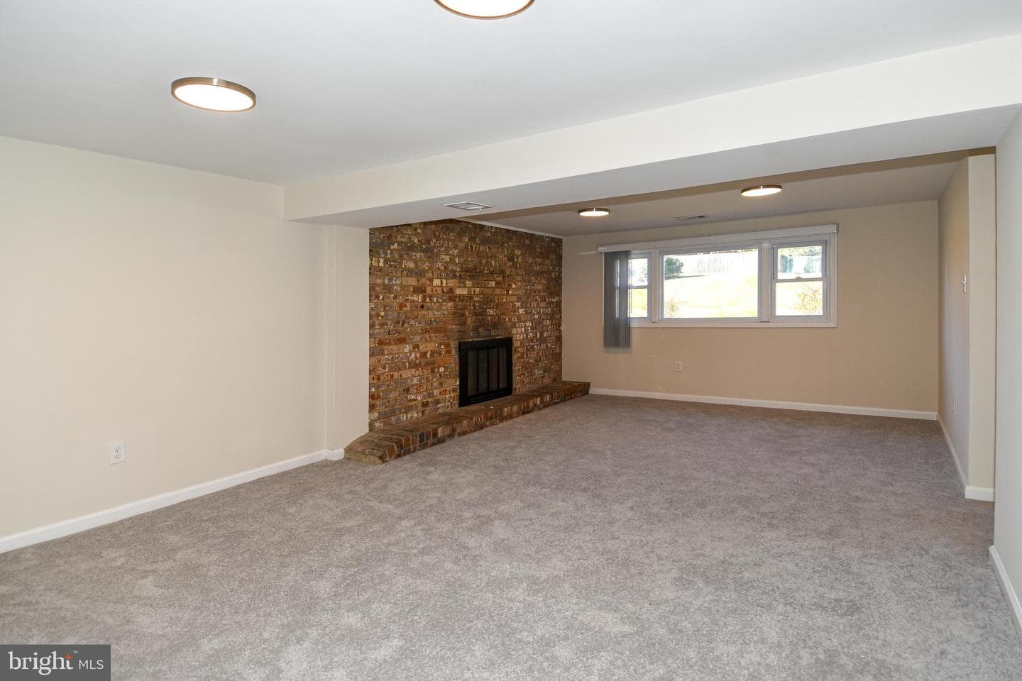 7706 Gambier Drive photo 34