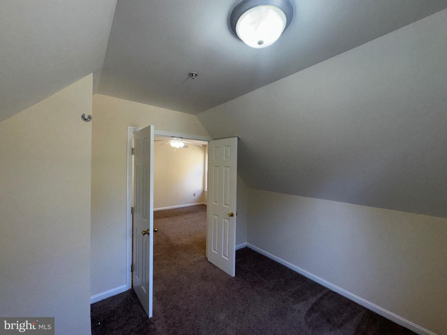 6004 Bradley Lane photo 37