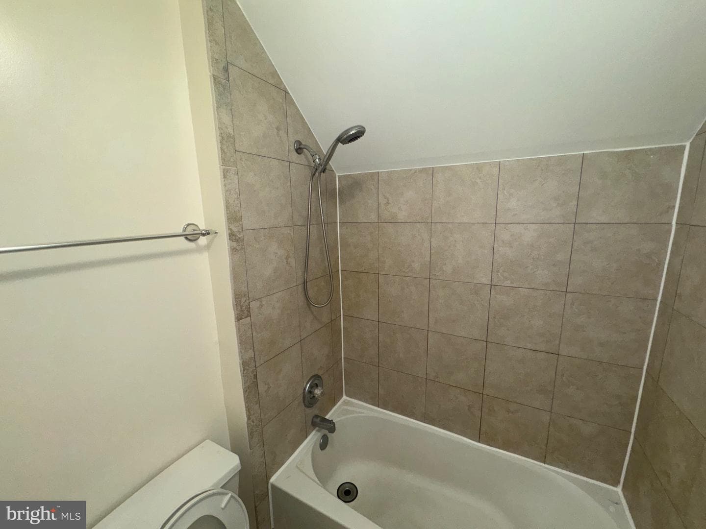 6004 Bradley Lane photo 40