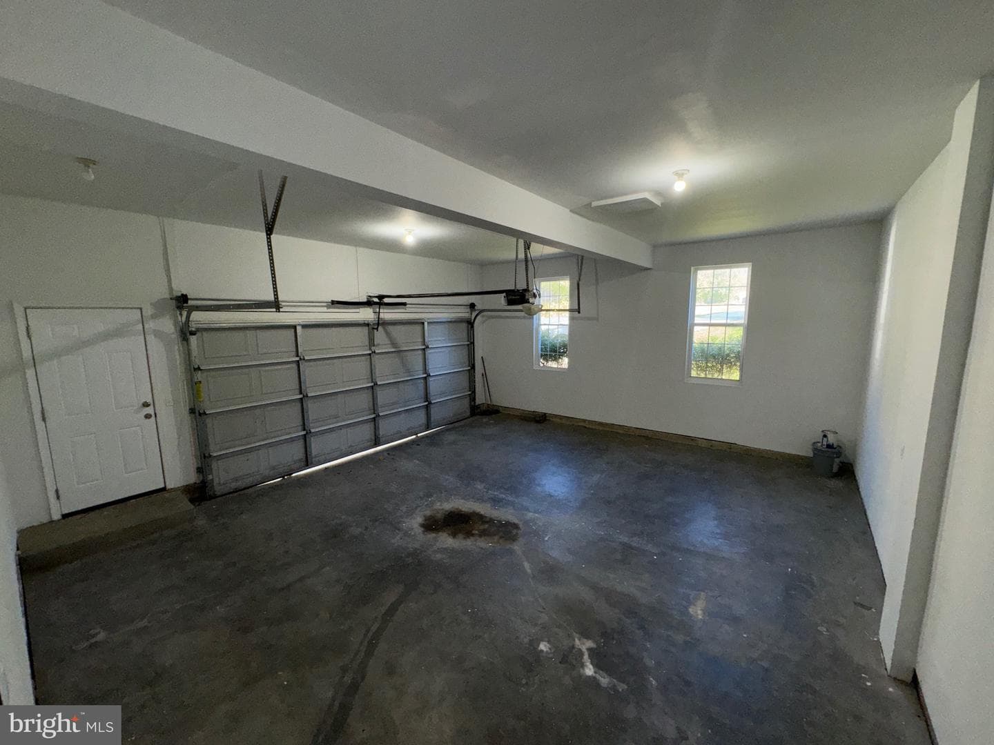 6004 Bradley Lane photo 8