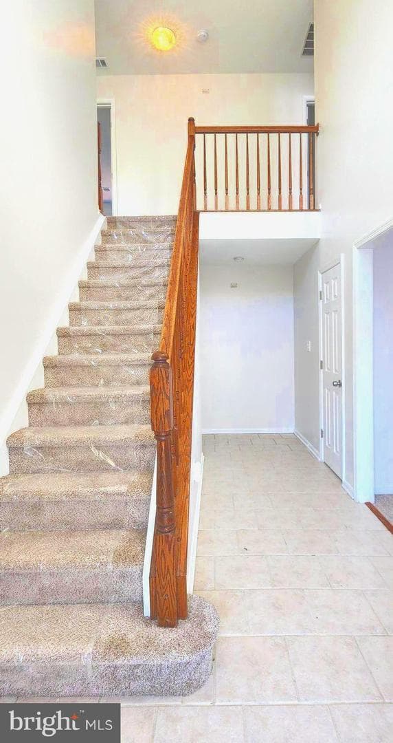 4410 Sutherland Circle photo 2