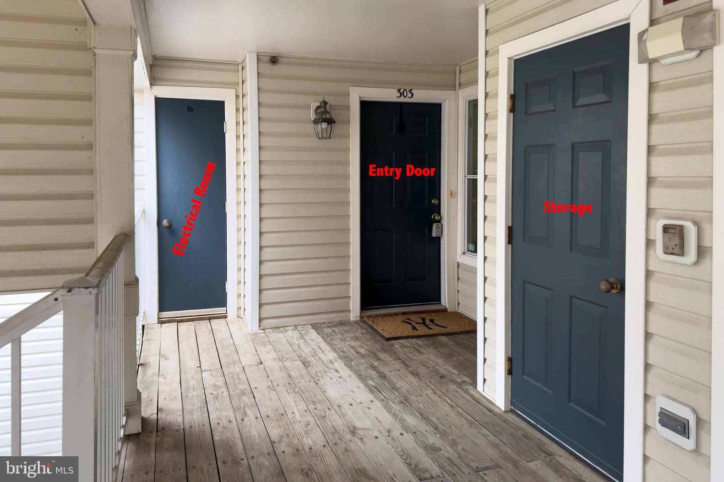 15600 Everglade Lane #303 photo 4