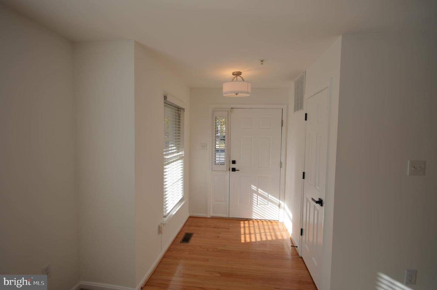 7200 Goblet Court photo 4