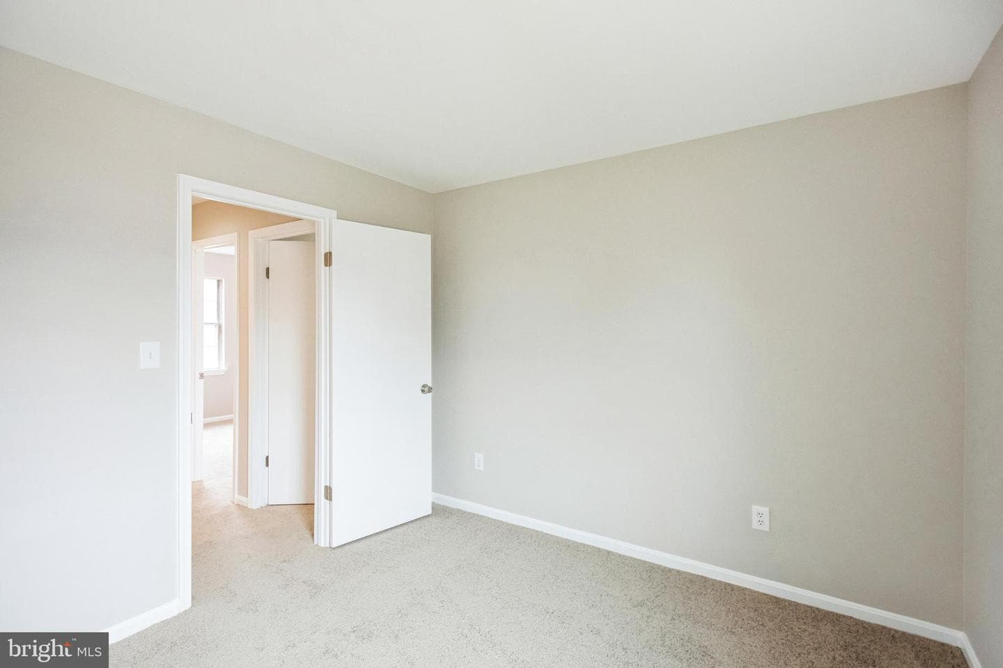 10606 Mount Lubentia Way photo 23