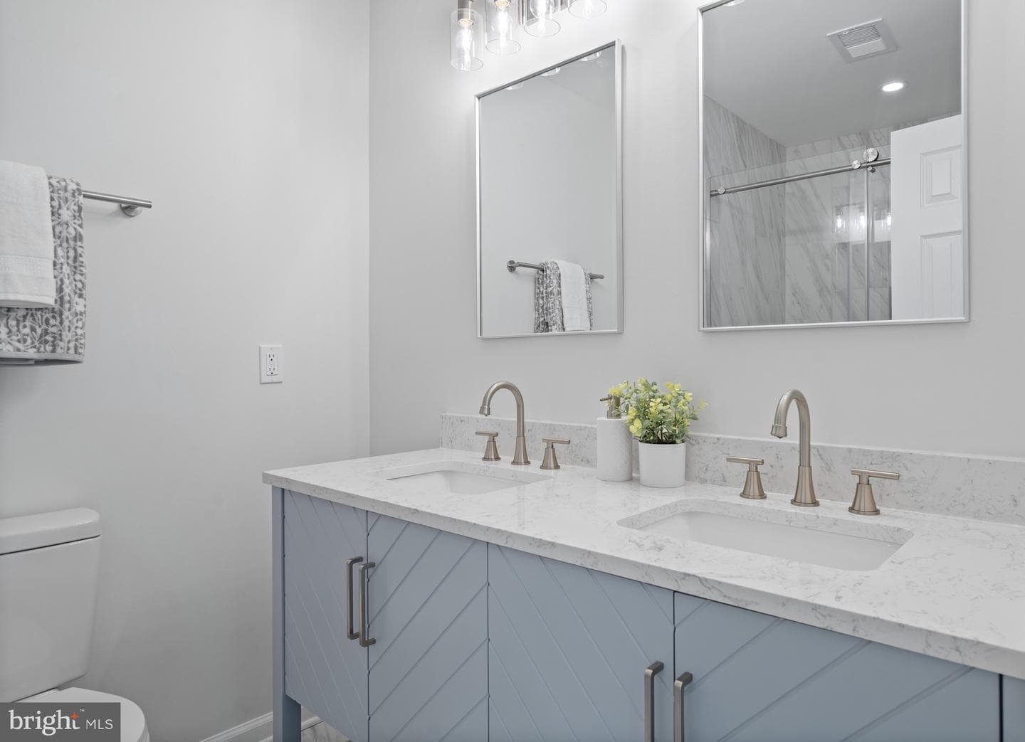 6855 Jade Court photo 28