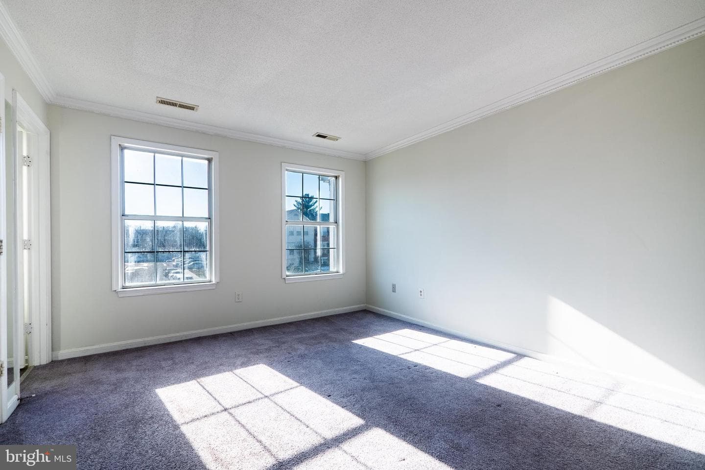 841 Lake Shore Drive photo 18