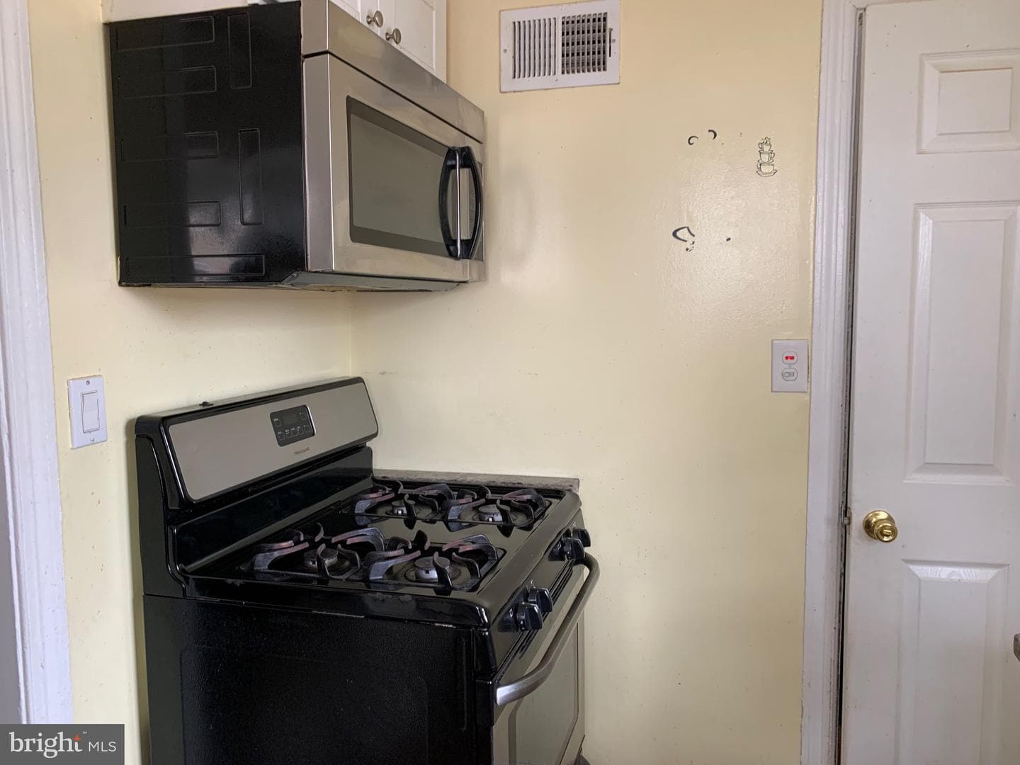 5016 55th Avenue photo 22