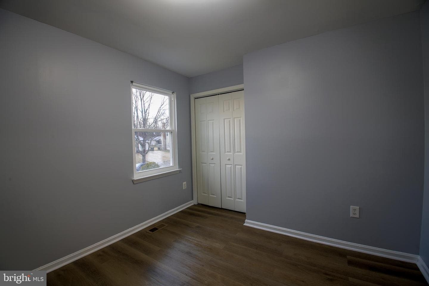 908 Peconic Place photo 17