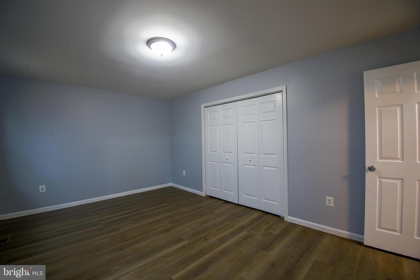 908 Peconic Place photo 20