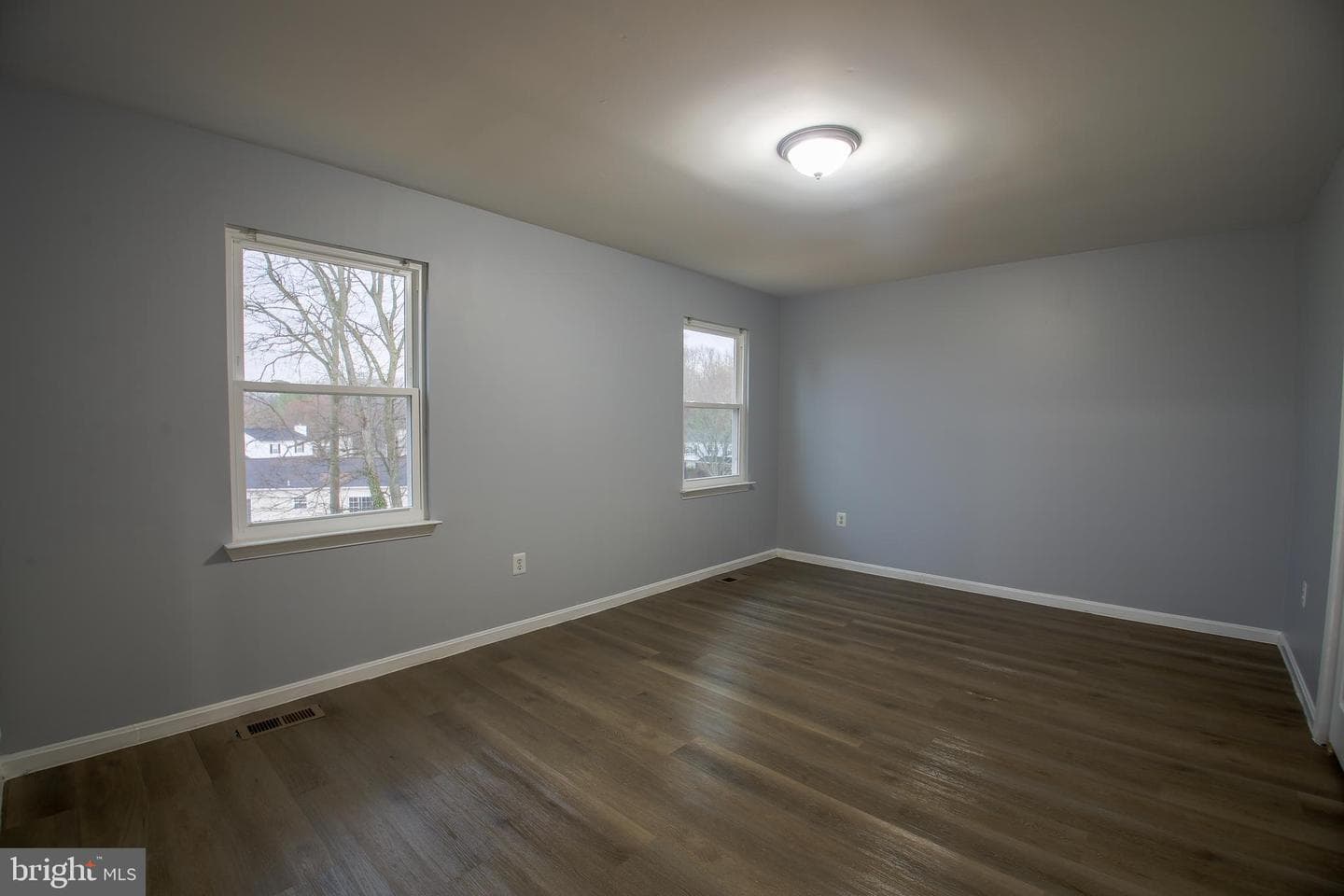908 Peconic Place photo 21