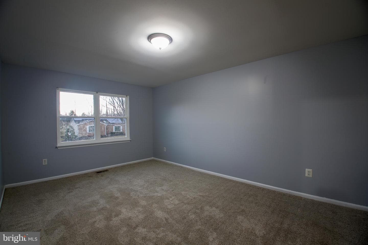 908 Peconic Place photo 28
