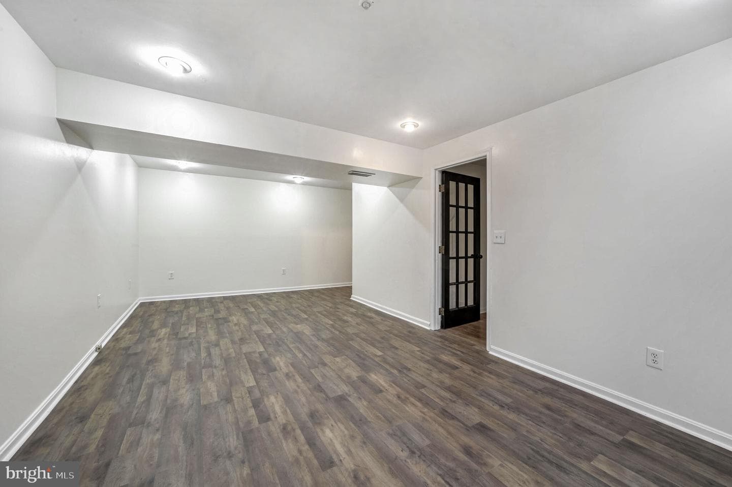 819 Rachel Court photo 4