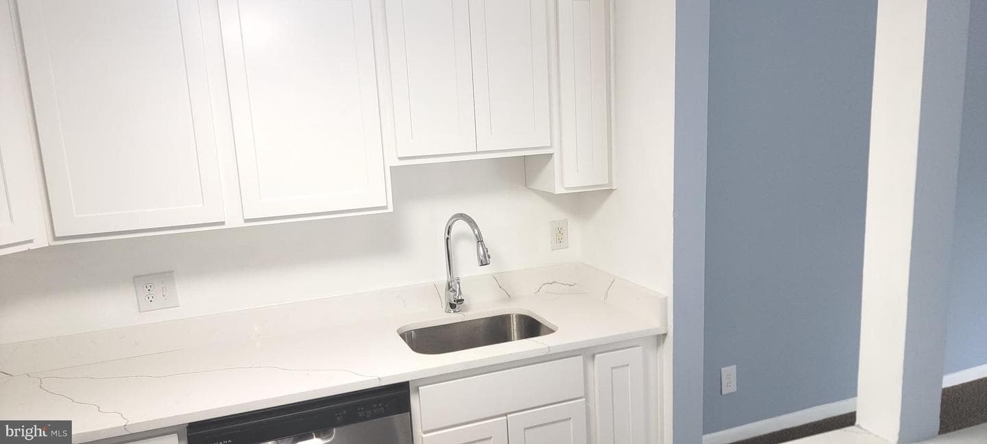 10117 Prince Place #403-2b photo 9