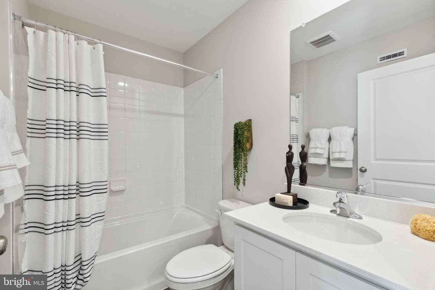 7405 Fern Gully Way photo 33