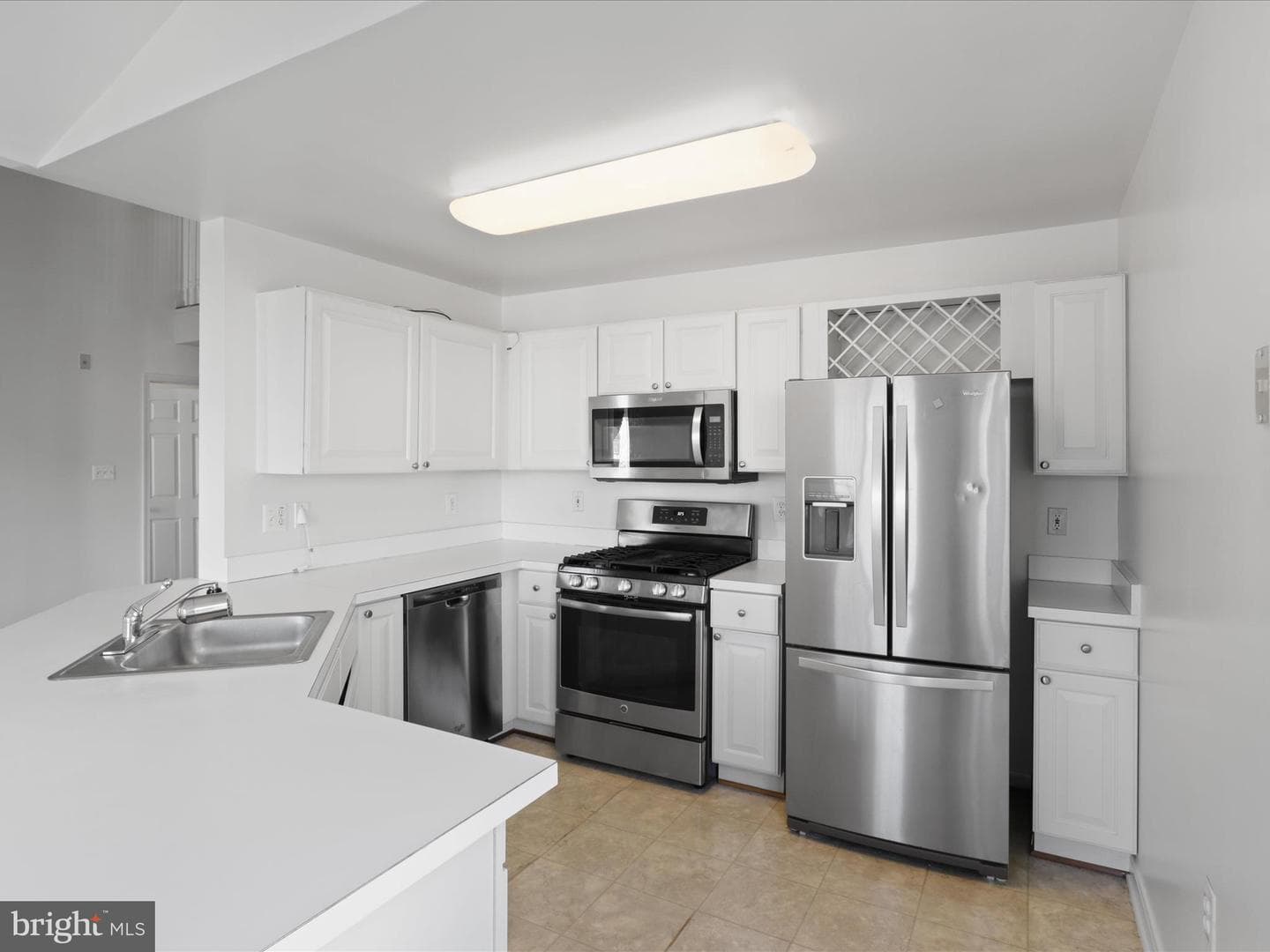 15608 Everglade Lane #d301 photo 12