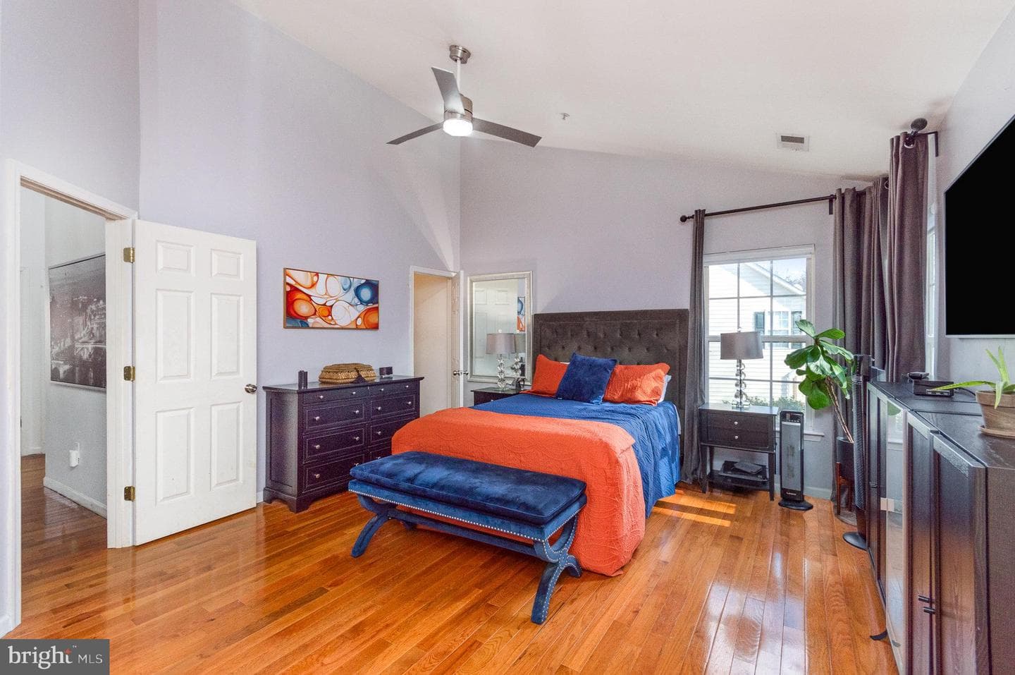 10123 Tulip Tree Drive photo 13