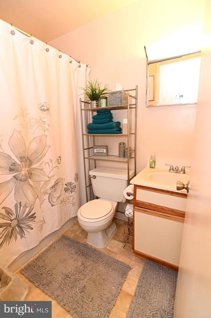 1182 Windemere Court #1182 photo 23
