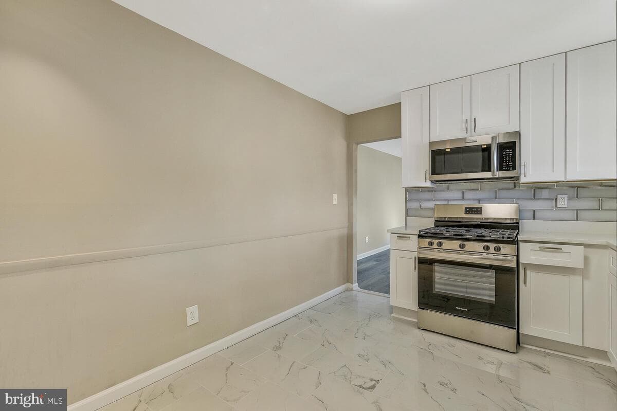 6200 Auth Road photo 11
