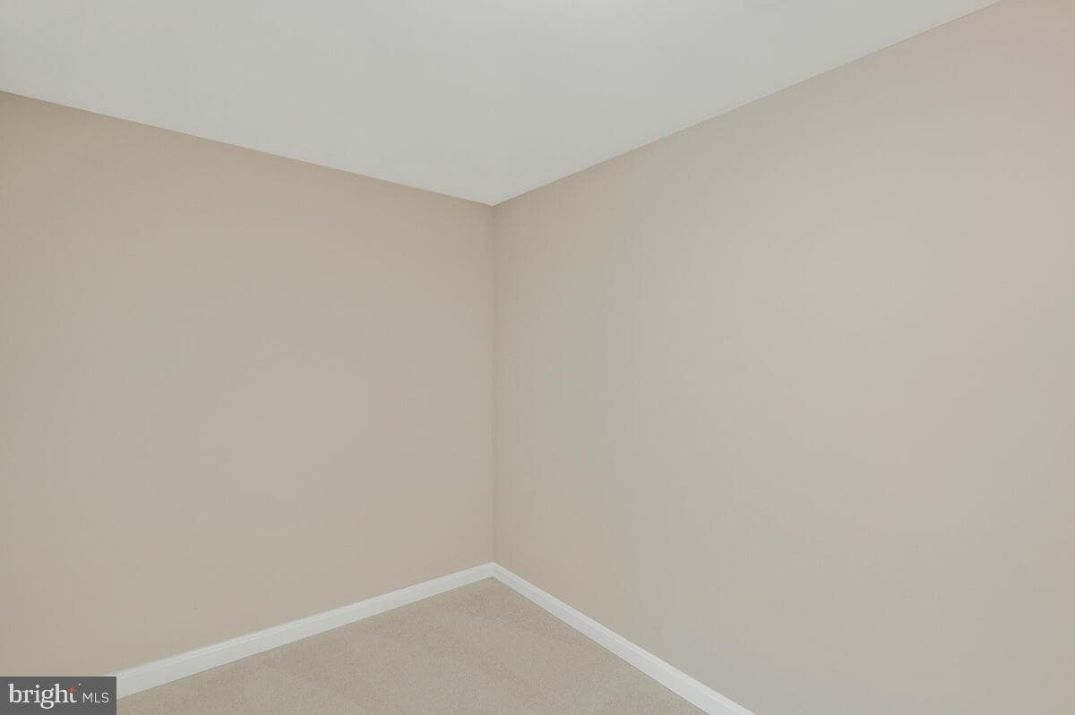 6200 Auth Road photo 17
