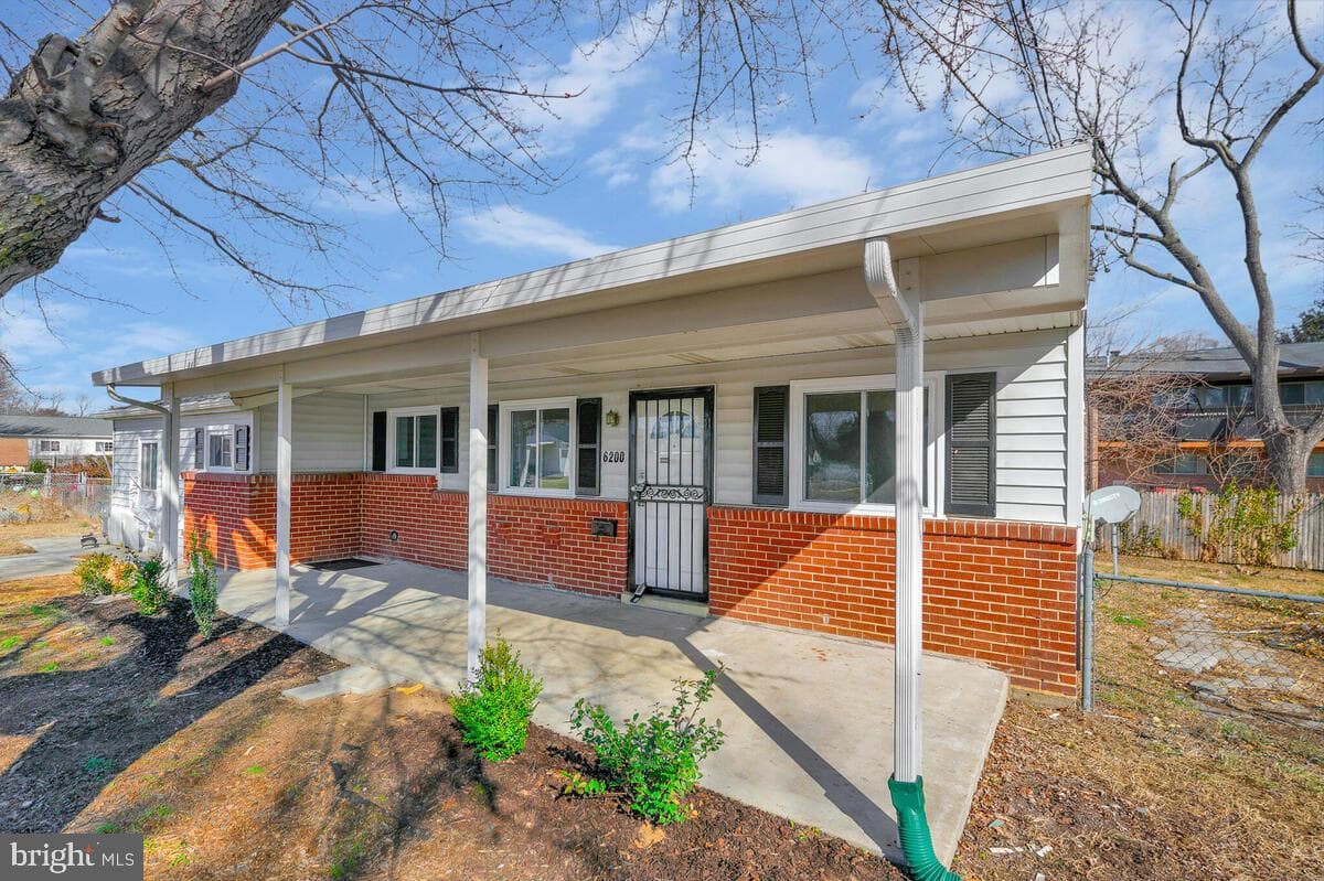 6200 Auth Road photo 2