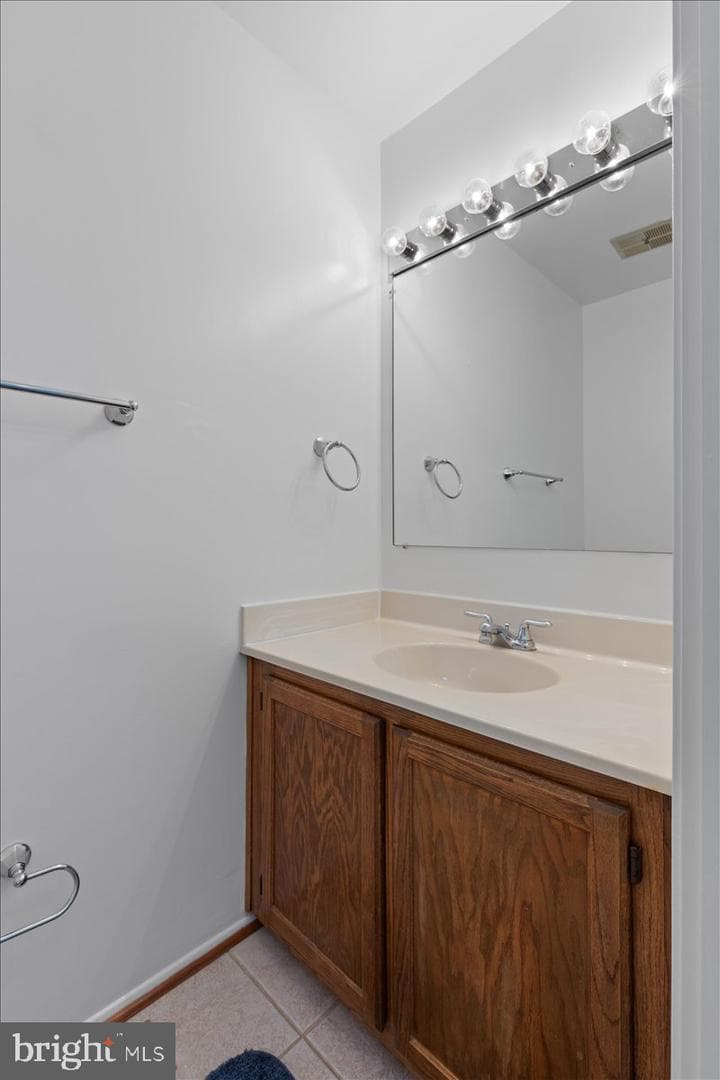 5733 S Hil Mar Circle photo 14