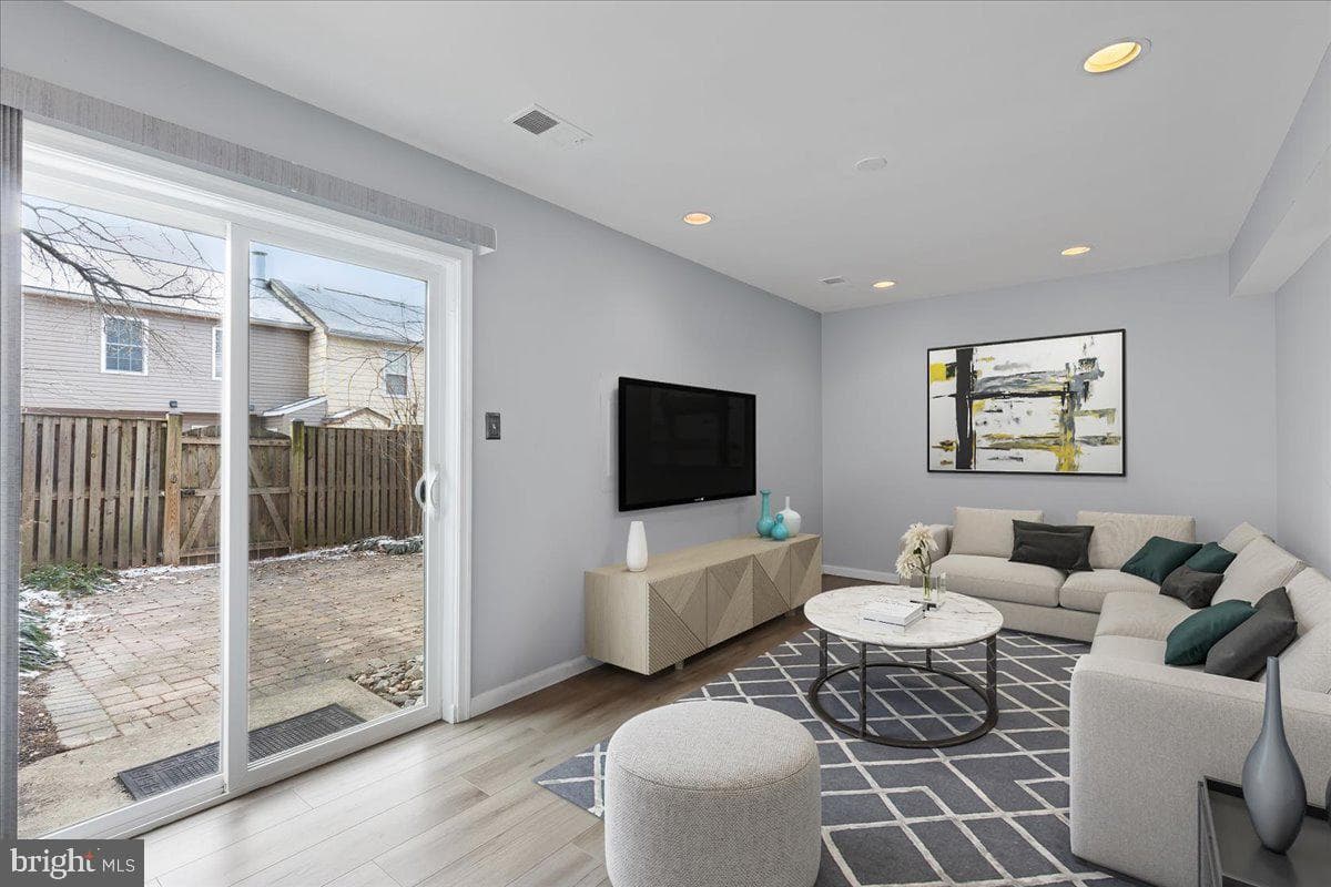 5733 S Hil Mar Circle photo 15