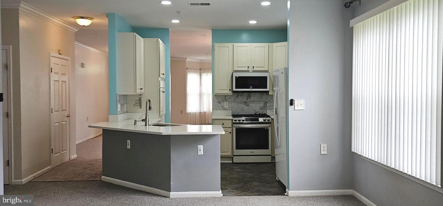 13712 New Acadia Lane photo 9
