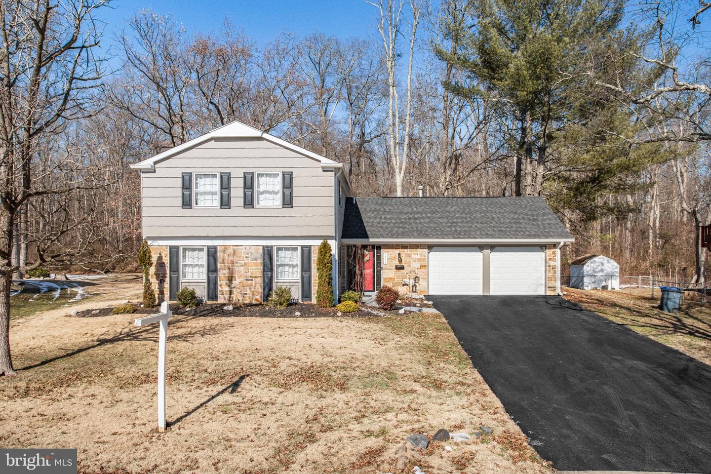 16012 Alderwood Lane photo 2