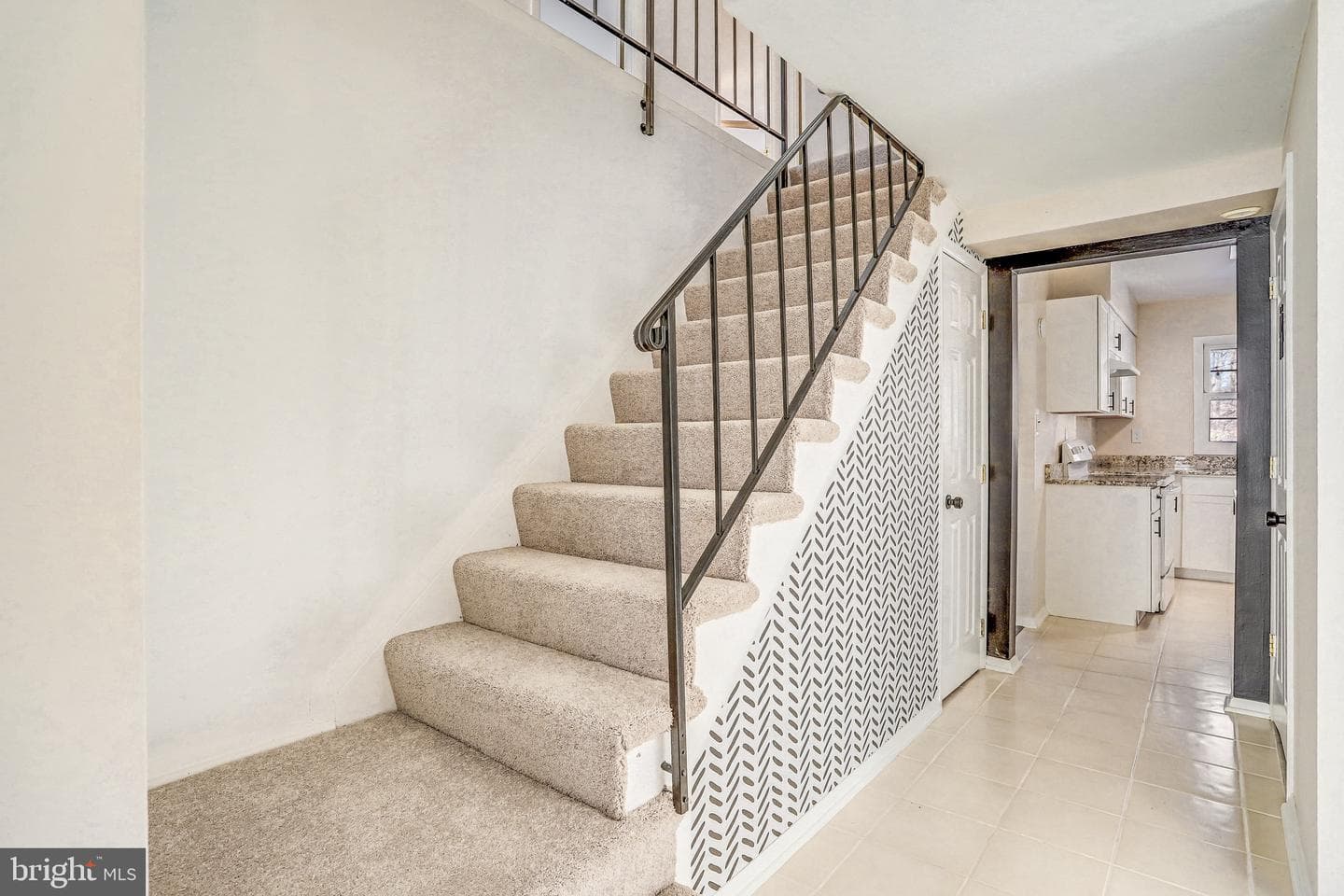 16012 Alderwood Lane photo 7