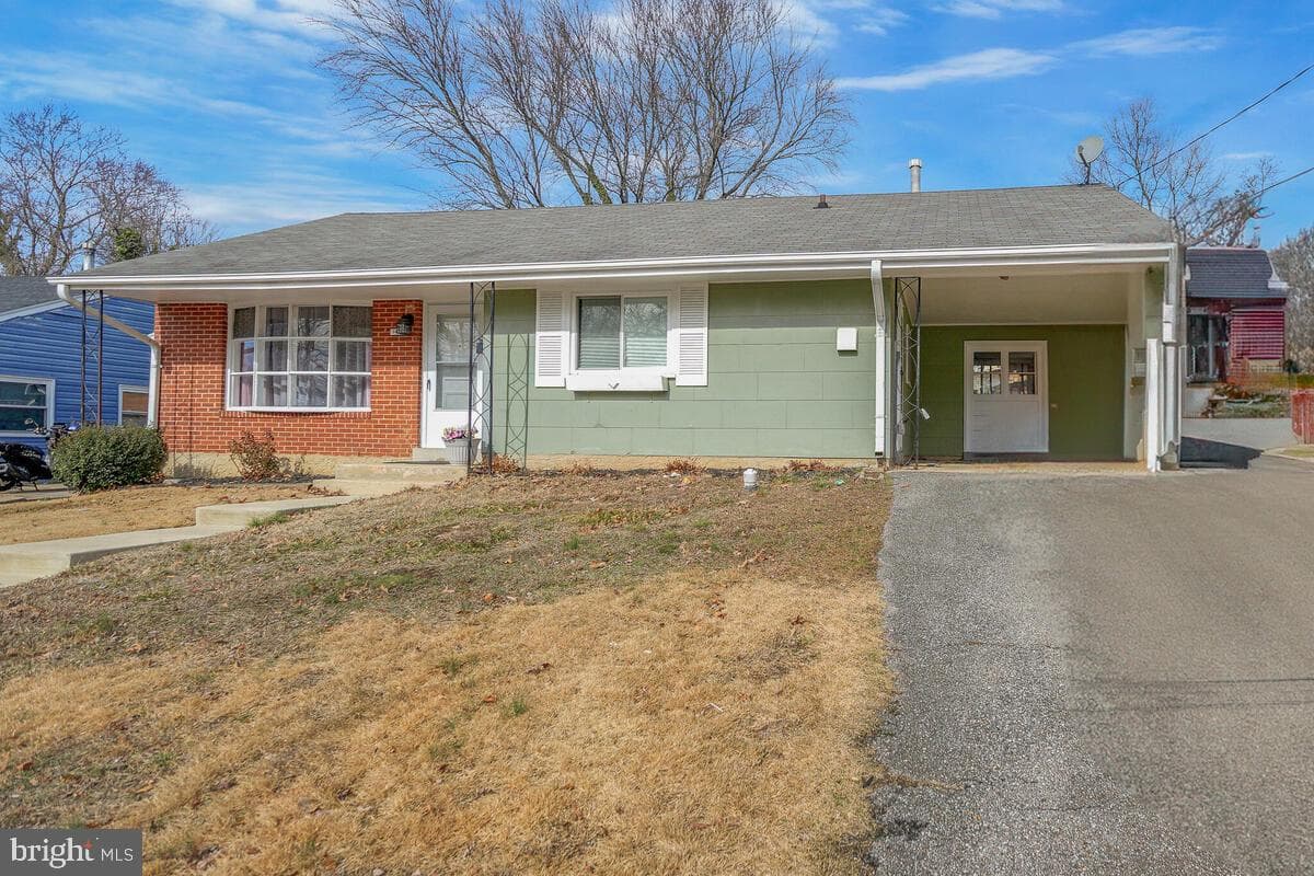 1408 Birchwood Drive photo 3