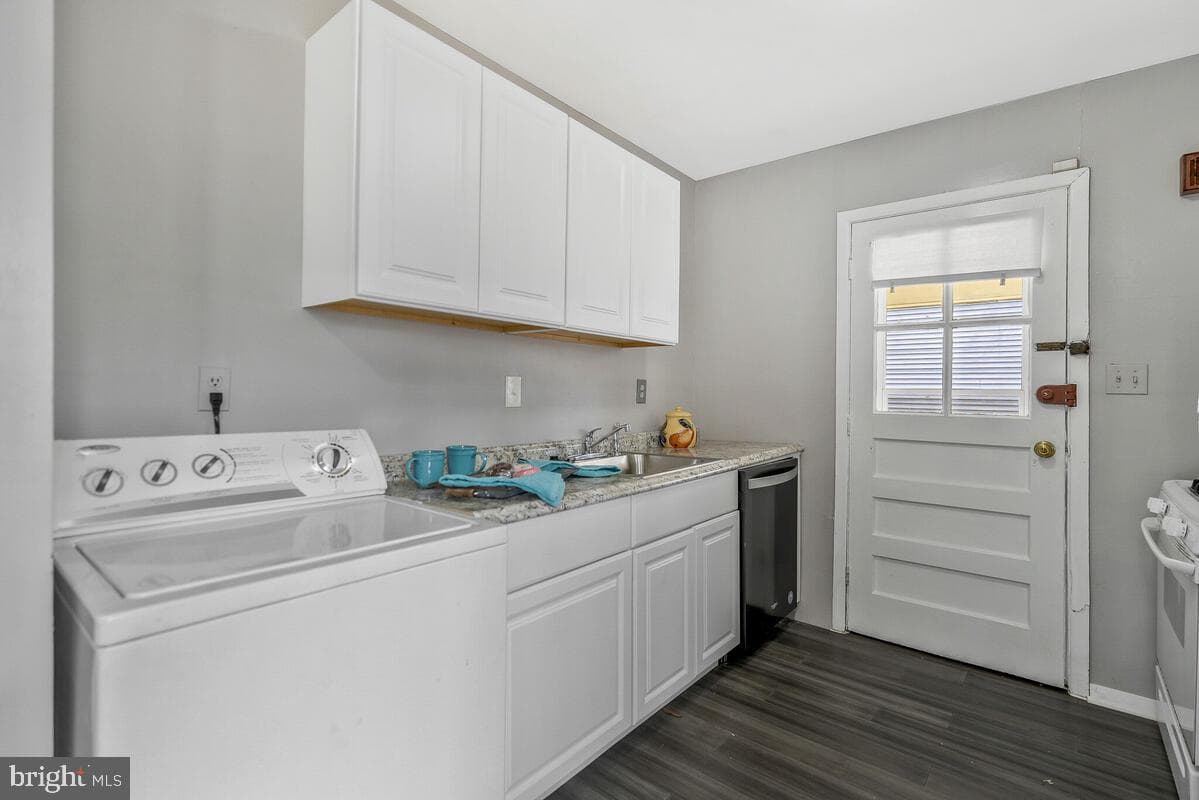 1408 Birchwood Drive photo 7
