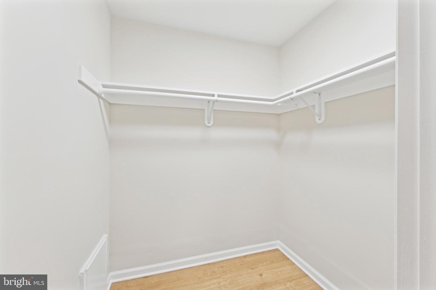 9804 Lake Pointe Court #104 photo 12